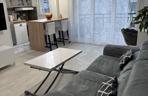 Plaisir Appartement | Appartement Accès Gare Plaisir Grignon en 25 Minutes à Paris