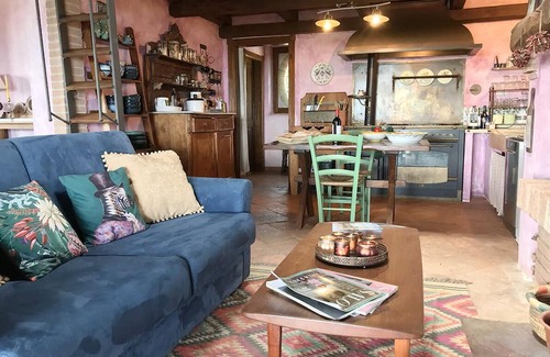 Cretaio Maison | Schönes, Ruhiges Rustico mit Pool, Garten & Fantastischem Ausblick