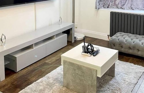Billericay Maison | Beautiful 4-Bed House in Billericay
