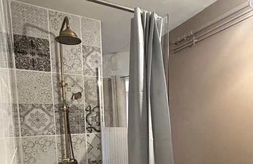 Chatillon-Saint-Jean Lit Et Petit-Déjeuner | Chambre Parentale 50m2