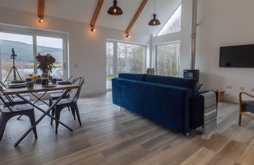 Balnain Maison | Vacation home Loch View in Drumnadrochit - 4 persons, 2 bedrooms