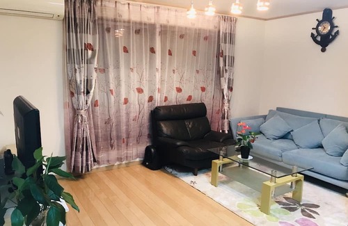 Shinkoiwa Maison | Private villa, 4 rooms available for 10 people! 6 minutes walk from the station
