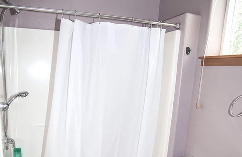 Olympia Maison | Comfy Retreat Near Shopping/Dining/Parks