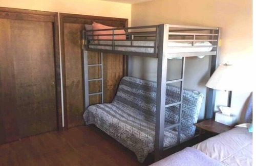 Westfield Appartement | Guest Apartment: 1bd/1ba/Full Kitchen/100% Private