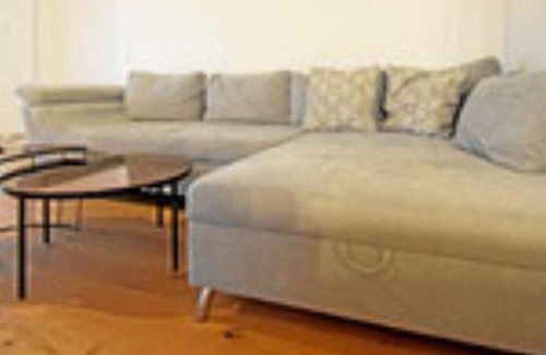Bahnhofsvorstadt Appartement | Apartment 14 Für bis zu 4 Personen. Penthouse Nahe Park und City
