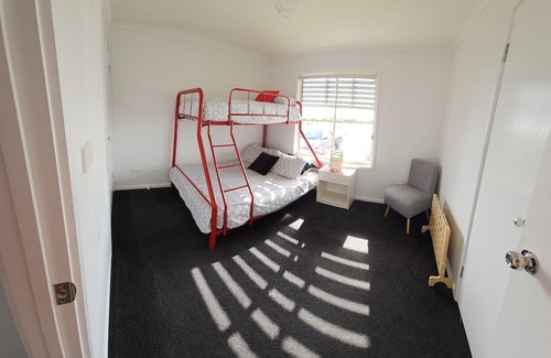Coronet Bay Maison | Family friendly beaches, relaxing, do as much as you like or just chill out.