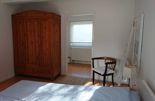 Dorp Appartement | Gemütliche Ferienwohnung auf Gutshof am Ruhrtalradweg