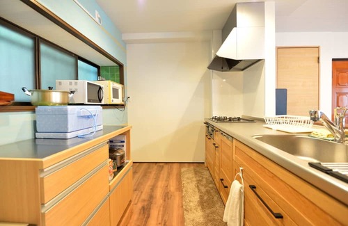 Gamagori Maison | 3-Storey house with a scenic view of Mikawa Bay!