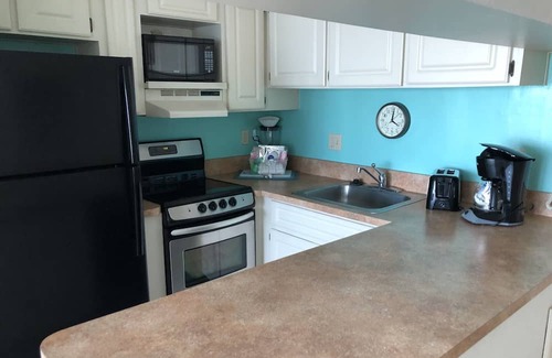 New Smyrna Beach Station Balnéaire | 2 Bedroom Oceanview Suite overlooking the Atlantic ocean with white sandy beach