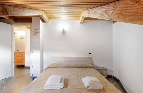 Fisciano Appartement | Apartment 'Parco San Lorenzo 1' with Balcony