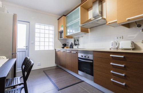 Vieira de Leiria Appartement | Sunshine Beach Apartment- Apartament Near the Beach