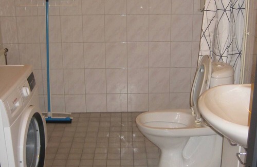 Vantaa City Centre Appartement | TIKKURILA kaksio 43m2. Nice apartment near airport and train