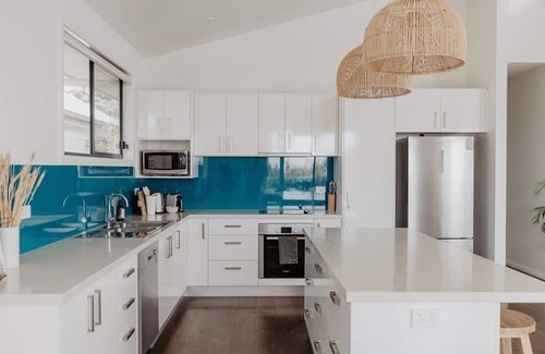 Mollymook Cabine | The Boat Abode in Mollymook