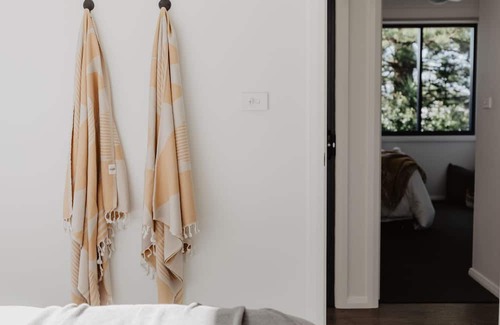 Mollymook Cabine | The Boat Abode in Mollymook