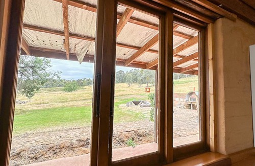 Beechworth Maison | Rustic Retreat - A Cyclist's Paradise!