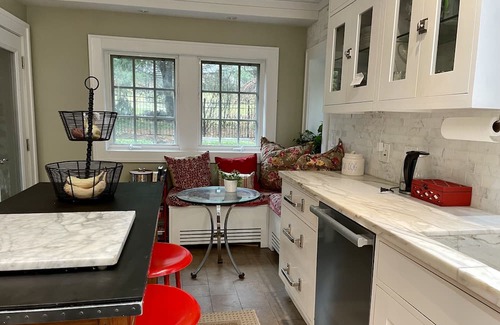 Putnam Valley Maison | Explore the Hudson Valley from this Country Retreat + Pool, Gym & Pets ok.