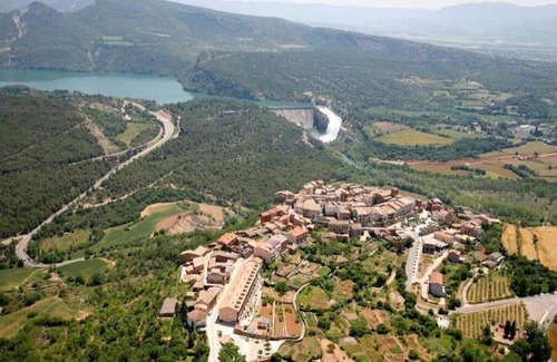 Talarn Appartement | Apartment 'Lola 205' with Mountain View, Wi-Fi and Air Conditioning