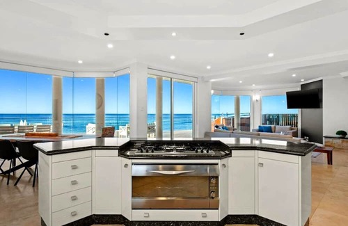 Blue Bay Maison | Blue Bay on the Beach
