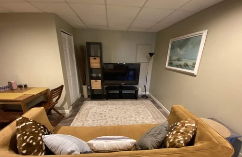 Kamloops Maison | Cozy suite with full Kitchen
