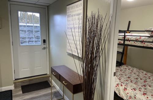 Kamloops Maison | Cozy suite with full Kitchen