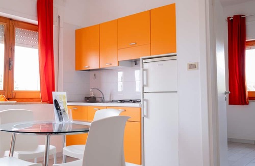Falerna Appartement | Apartment "Bilocale 84 Residence La Giungla" with Sea View, Shared Pool & Wi-Fi