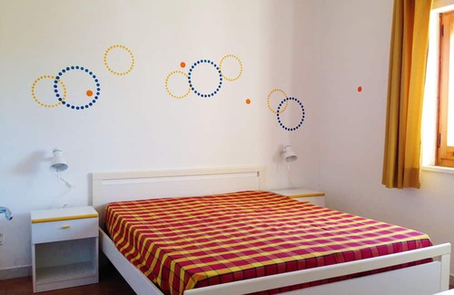 Falerna Appartement | Holiday Apartment "Trilocale 83 Residence La Giungla" with Sea View, Shared Pool & Wi-Fi