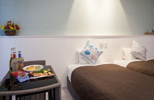 Itarashiki Maison | Twin bed room Capacity 12 people nonsmoking / Shimajiri-gun Okinawa