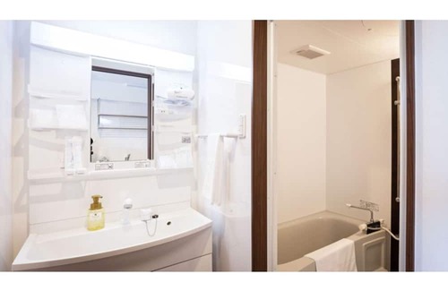 Itarashiki Maison | Twin bed room Capacity 12 people nonsmoking / Shimajiri-gun Okinawa