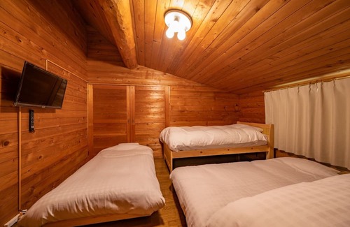 Nasu Maison | Log house with nature BBQ grill available Projector available Pets allowed 3 bedrooms Up to 3 parkin / Nasugun Tochigi