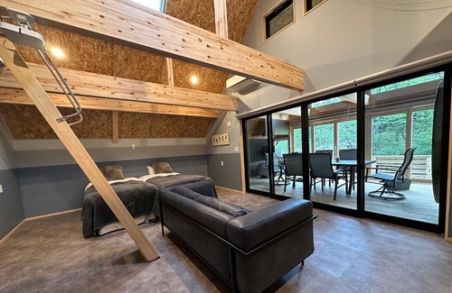Narusawa Maison | Deluxe Cottage Amethyst / Minamitsurugun Yamanashi