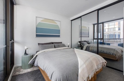 Flemington Appartement | The Ascot Edgy Urban Flair in Flemington