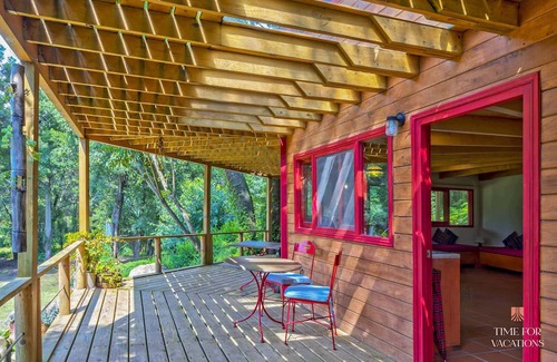 Valle de Bravo Cabine | NEW! Private Lake Wood Cabin, 20-acre Ranch, BBQ