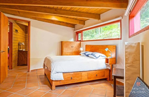 Valle de Bravo Cabine | NEW! Private Lake Wood Cabin, 20-acre Ranch, BBQ