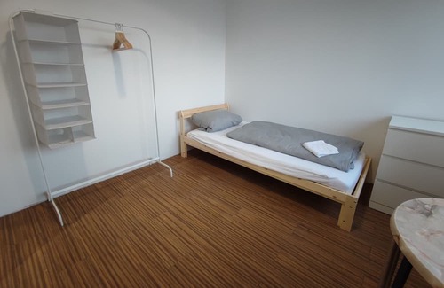 Hochheim am Main Appartement | Monter24 - Residential I Central I Business 8 Pers