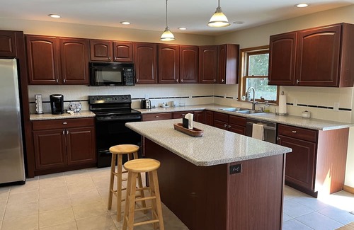 Davenport Maison | Eagle Rock - Renovated 3 bdrm, amazing deck, quiet location