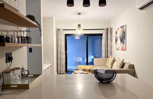 Klein Windhoek Appartement | The Nomad @ SPACE Works is the perfect central stop while visiting Windhoek