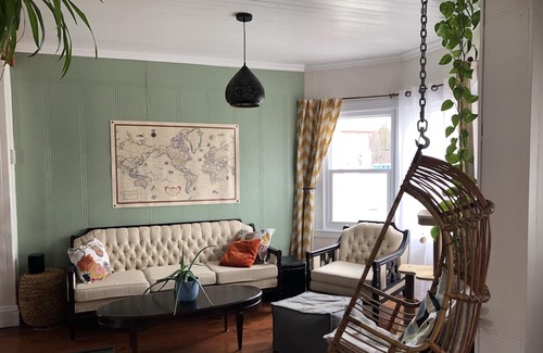 Matane Maison | Maison Ancestrale Avec Magnifique Terrasse au Centre-ville de Matane