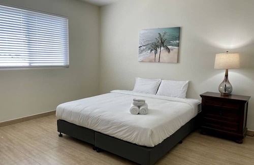 Tumon Appartement | Luxury 3BD/2BA Condo - Unit 105 Tumon Isa