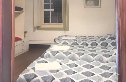 Coimbra City Centre Maison | Homerez - Big house for 18 ppl. at Coimbra