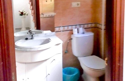 Sotillo de la Adrada Maison | Homerez - House for 11 ppl. with shared pool and garden at Sotillo de la Adrada