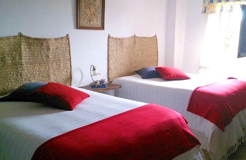 Sao Barnabe Maison | Homerez - Spacious house for 5 ppl. with shared pool at Almodovar