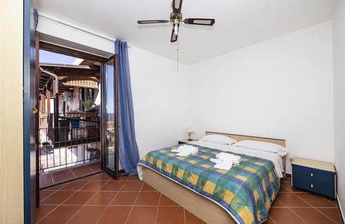 Piraino Appartement | Apartment "In Villa Domenica 2" with Sea View, Balcony & Wi-Fi