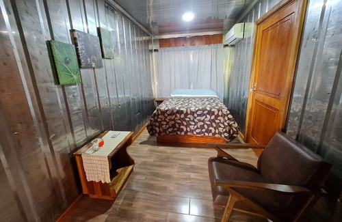 La Fortuna Cabine | Cabin in La Fortuna, Costa Rica. Cabin Ceiba EcoContainer in La Fortuna