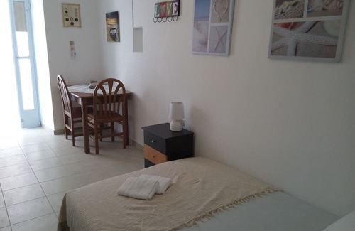 Poros Appartement | Charming and brand new central Studio on Poros