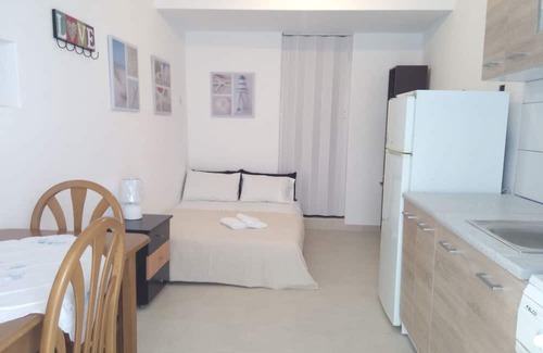 Poros Appartement | Charming and brand new central Studio on Poros