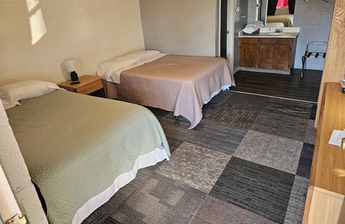 Melbourne Cabine | DenMill Cedar Lodge
