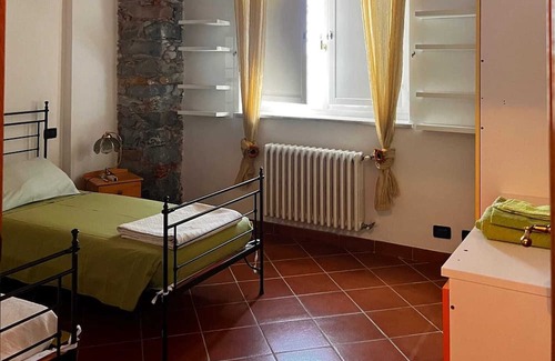 Fosdinovo Appartement | Homerez - Nice apartement 6 km away from the beach for 4 ppl. with shared pool
