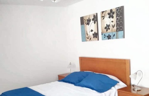 Zebreiros Maison | Homerez - Spacious house for 5 ppl. with terrace at Zebreira