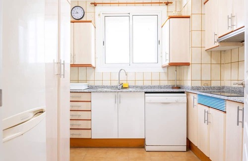 Cornella de Llobregat Appartement | GuestReady - Vintage Elegance in Catalonia