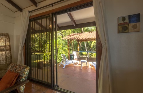 Esterillos Oeste Maison | Casa Tortuga - Beachfront House